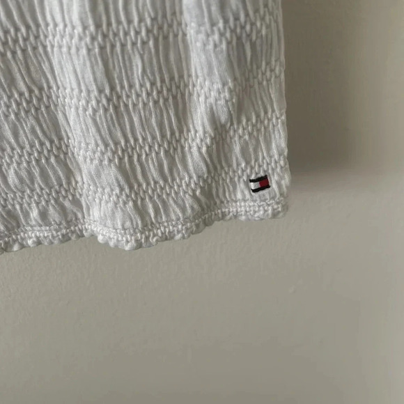 😍Cap sleeved Tommy Hilfiger white shirt. Size L. 😍 - Picture 4 of 5